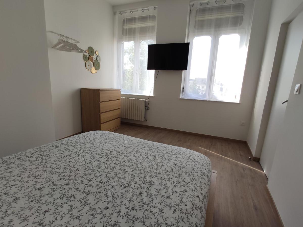 Residence Jehan Froissart ヴァランシエンヌ エクステリア 写真