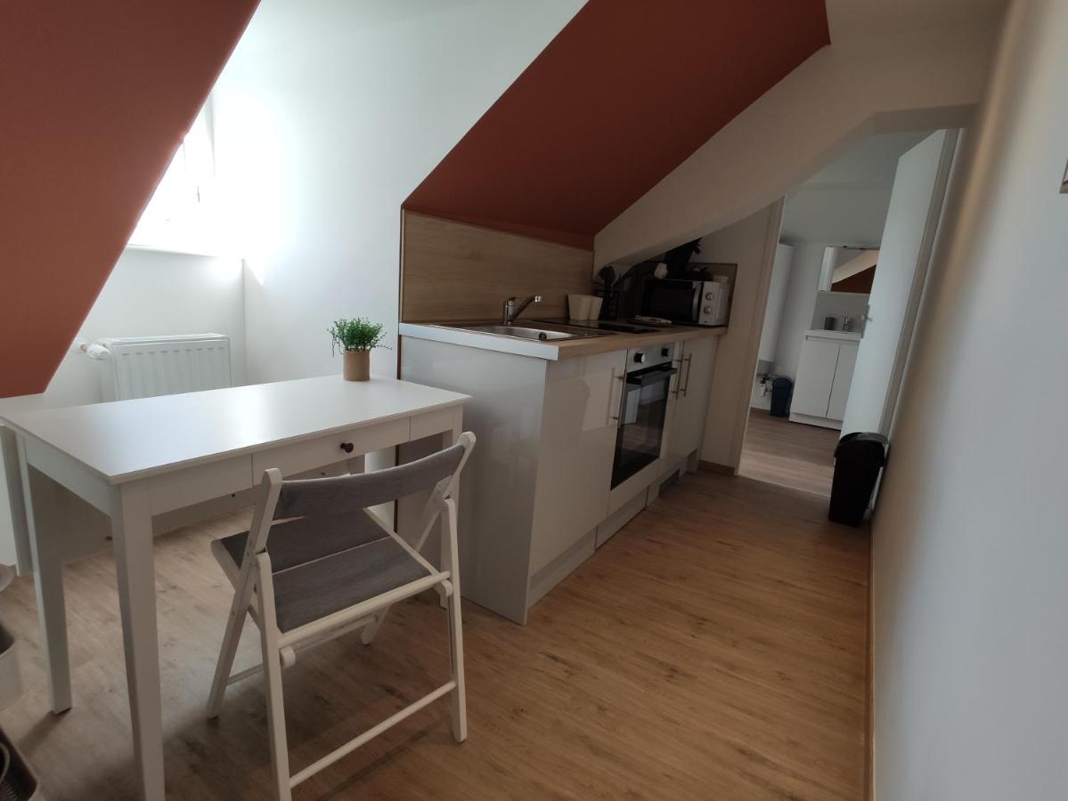 Residence Jehan Froissart ヴァランシエンヌ エクステリア 写真