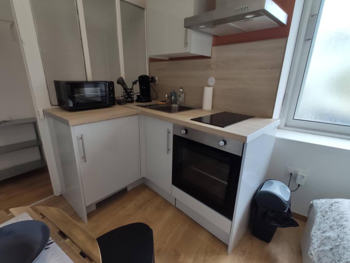 Residence Jehan Froissart ヴァランシエンヌ エクステリア 写真