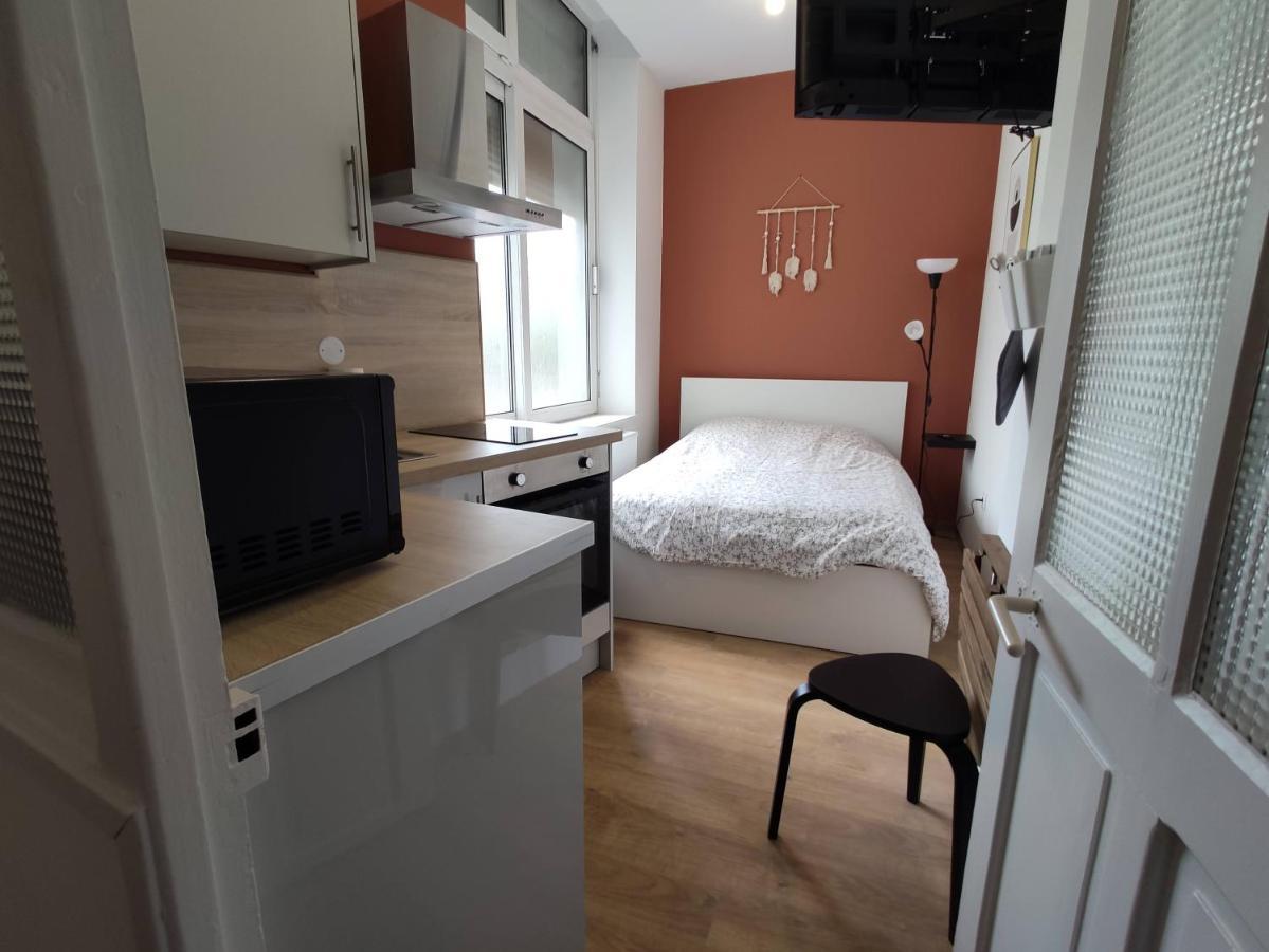 Residence Jehan Froissart ヴァランシエンヌ エクステリア 写真